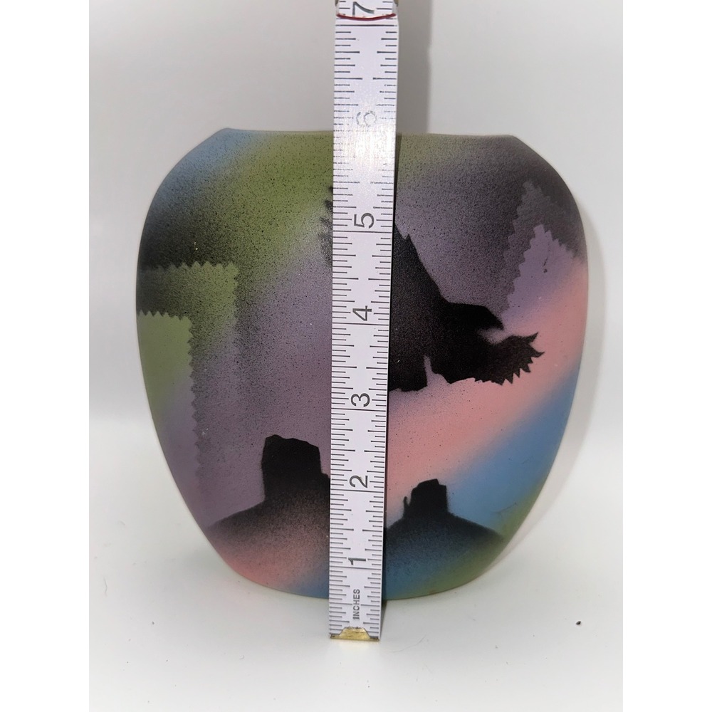 D Ben Signed 1995 Southwestern Pottery Set 2 Eagle Desert Airbrush Ceramic Vases - Picture 8 of 11
